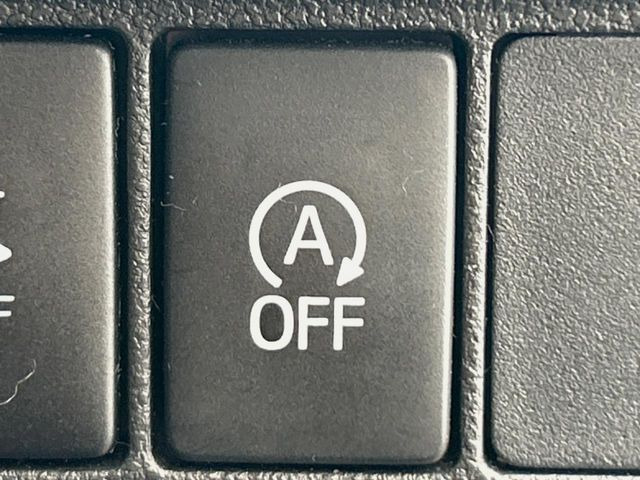 �y�A�C�h�����O�X�g�b�v�z�ԐM����a�؂Œ�Ԃ����ۂɃG���W�����~���A���ʂȔR���̏����}���܂��B�R��������ی�ɂȂ���@�\��G���W���̓u���[�L�𗣂��΍Ďn�����܂��B