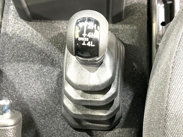 4WD�̂��Ԃł��̂ŁA�ᓹ�ł����S�ł���~��n�n��ɂ��Z�܂��̕��ȊO�ɂ��A�E�B���^�[�X�|�[�c����̕���~��n��֋A�Ȃ����@�������ɂ���������!