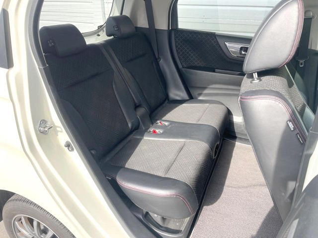 �㕔���Ȃ��C�ɂȂ�悤�ȃL�Y�E�����ւ��蓙�A�傫�ȃ_���[�W�͂Ȃ��A�ǍD�ȏ�Ԃł��B