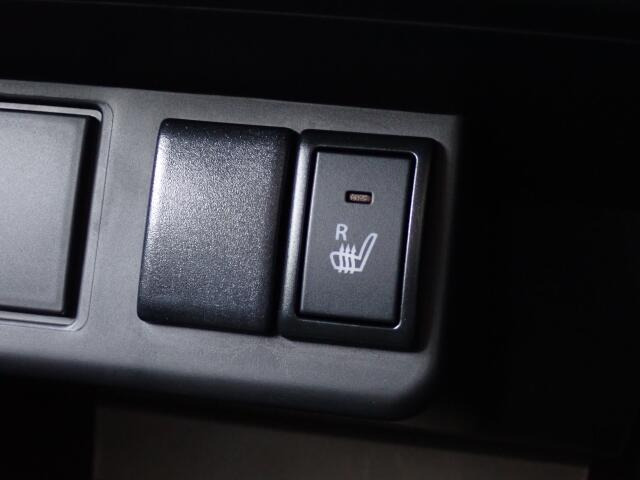 �V�[�g�q�[�^�[�̓G���W�����₦�Ă��Ă����ʓI�ɑf�����g���Ƃ邱�Ƃ��\�B�����������������ȕ��ɂ����ꂵ�������ł��B