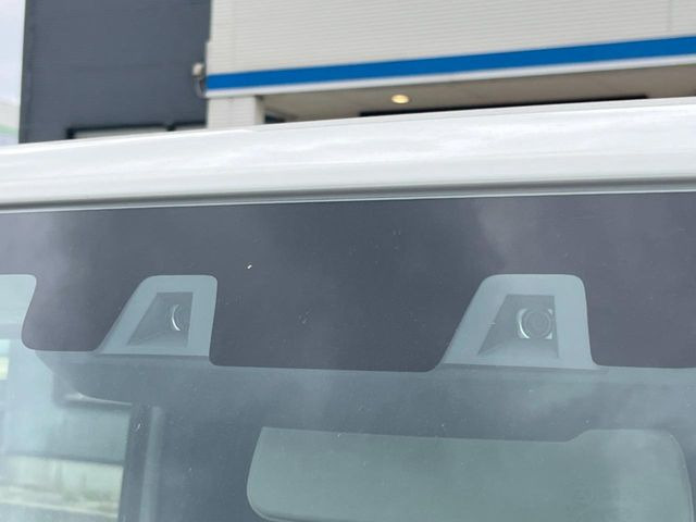 �y�X�Y�L �Z�[�t�e�B�T�|�[�g�z���s���ɑO���̎ԗ�����F�����A�Փ˂������Ȏ��͌x��ƃu���[�L�ŏՓˉ���Ɣ�Q�y�����A�V�X�g�B�����S�Ƀh���C�u�����y���݂��������܂��B