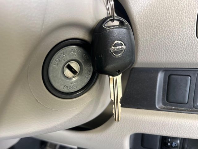 �y�L�[���X�z�������ꂽ�ꏊ����ł��{�^����Ńh�A�̊J���E�{�����ł���̂łƂ��Ă��֗�!�h�A�̌�������ɏ������邱�Ƃ�����܂����