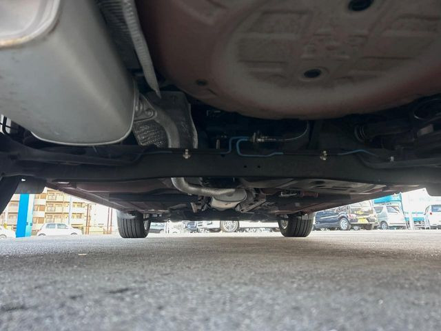 ����肪���ꂢ�Ȃ����ɁA�h�K���H�̎{�H���I�X�X���B�~��n��͂������A���ݕ��ɂ��Z���̕���A��Ń}�����E�E�B���^�[�X�|�[�c���������ɂ��D�]���������Ă���܂��B