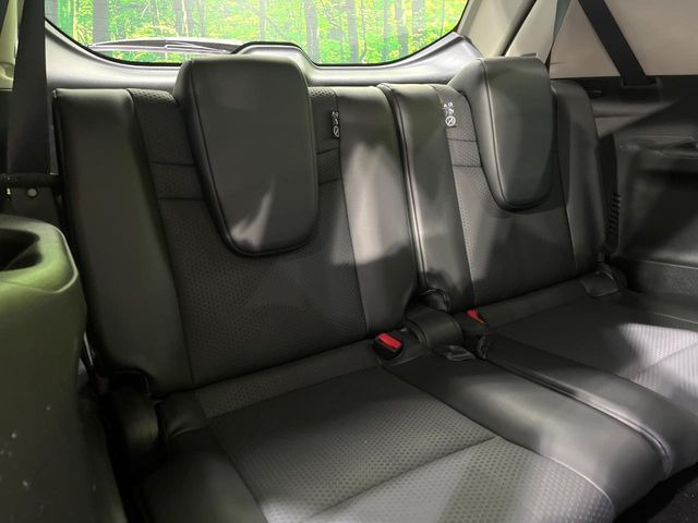 3��ڃV�[�g�͂�������ԗǍD����l�ł��������ƍ����Ē����܂��̂ŁA��l���ł̂��o���������N���N�ł��􂲉Ƒ��ŁA�C�̒m�ꂽ���ԂŁA�h���C�u�ɍs���̂��y���݂ł��ˁ�