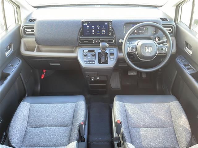 フリード1.5 e:HEV エアー EX