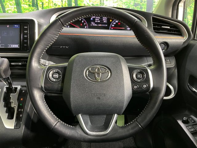 �y�����v�����X�e�A�����O�z�㎿�Ȋv���g�p���邱�ƂŁA��ɂ����������݂ƂĂ��^�]���₷���n���h���ł���