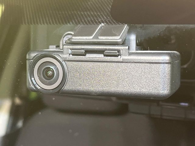 �y�h���C�u���R�[�_�[�z�h���C�u���R�[�_�[����!���s���͂������A������^�]�⎖�̂ɑ��������ہA�f���ŋL�^���A����̃��X�N�ɔ����܂��B���L�^�pSD�J�[�h�͂��q�l�����g�ł��������������K�v������܂��B