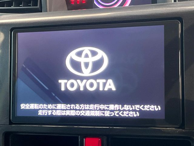 �y���[�J�[����9�^�i�r�z�C���e���A�ɗn�����ރX�^�C���b�V���ȁu��p�݌v�v���[�J�[�i�r�𑕔��􎋔F���⑀�쐫�ȂǊ�{���\�ɂ��D��A���㎿�ȃJ�[���C�t�����y���݂��������܂��B