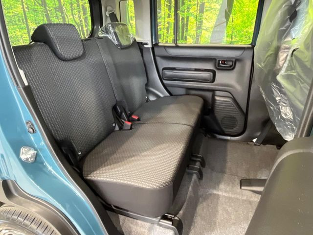 ���i���ȃI���W�i���t���A�}�b�g���I�v�V�����ɂĂ��p�ӂ��Ă���܂��B���D���ȃf�U�C����J���[�����Ԃɍ��킹�đI��ł����������Ƃ��ł��܂���