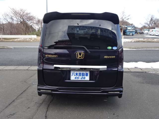 ステップワゴン2.0 スパーダ Z クールスピリット 4WD