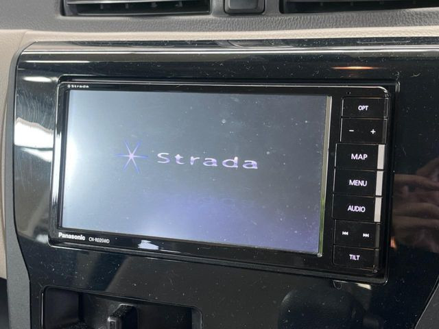 �y�i�r�Q�[�V�����z�g���₷���i�r�ŖړI�n�܂ł�������ē����Ă���܂��B�e��I�[�f�B�I�Đ��@�\���[�����Ă���A���Ԃ̉^�]������Ɋy�����Ȃ�܂�!!