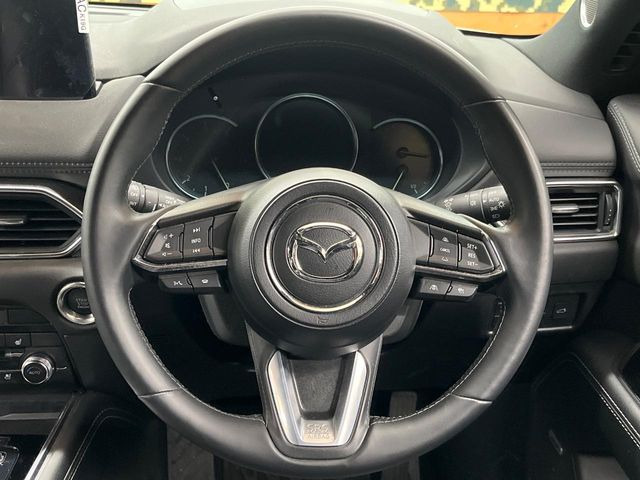 �y�����v�����X�e�A�����O�z�㎿�Ȋv���g�p���邱�ƂŁA��ɂ����������݂ƂĂ��^�]���₷���n���h���ł���