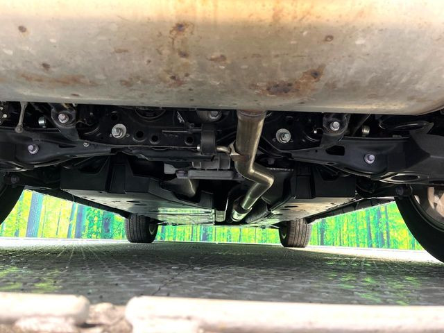 下回りがきれいなうちに、防錆加工の施工がオススメ。降雪地域はもちろん、沿岸部にお住いの方や、趣味でマリン・ウィンタースポーツをされる方にご好評いただいております。