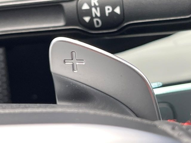 ���X�e�A�����O�p�h���V�t�g:�N�C�b�N�ȃV�t�g���삪�\!���X�|���X�������A���Ȃ��̃M�A�ϑ��ɂ�������Ƃ��Ă��Ă���܂�!���Ԃƈ�̂ƂȂ�鑕���ł��B