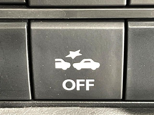 �y�X�Y�L �Z�[�t�e�B�T�|�[�g�z���s���ɑO���̎ԗ�����F�����A�Փ˂������Ȏ��͌x��ƃu���[�L�ŏՓˉ���Ɣ�Q�y�����A�V�X�g�B�����S�Ƀh���C�u�����y���݂��������܂��B