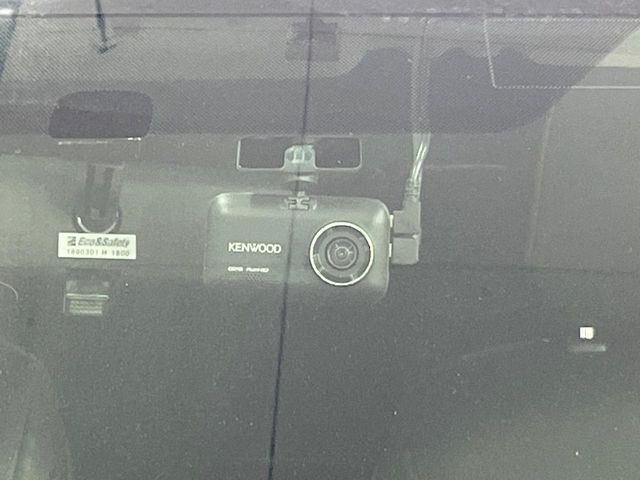 �y�h���C�u���R�[�_�[�z�h���C�u���R�[�_�[����!���s���͂������A������^�]�⎖�̂ɑ��������ہA�f���ŋL�^���A����̃��X�N�ɔ����܂��B���L�^�pSD�J�[�h�͂��q�l�����g�ł��������������K�v������܂��B