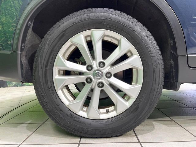 �y����17�C���`�A���~�z�C�[���z�O�ςɃ}�b�`���������A���~�z�C�[���𑕒����Ă���܂��B�e��ЊO�A���~�z�C�[����A�X�^�b�h���X�^�C�����戵�����Ă���܂��B���񂲑��k����������