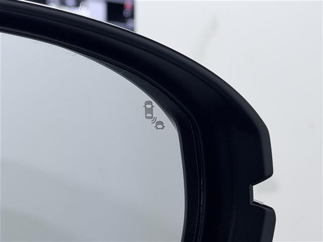 フリード1.5 e:HEV クロスター