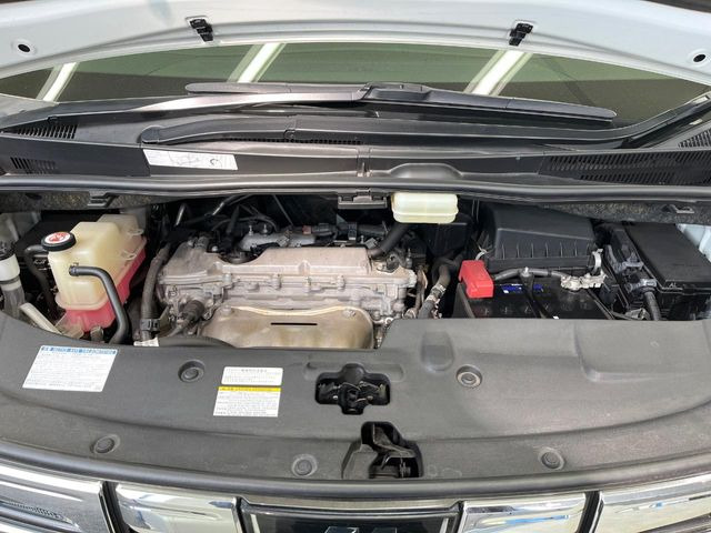 親切・丁寧な専門メカニックスタッフが応対!・車検・点検整備・事故等の修理などアフターサービスも安心。お車のカスタマイズもネクステージのサービススタッフまでご相談ください!