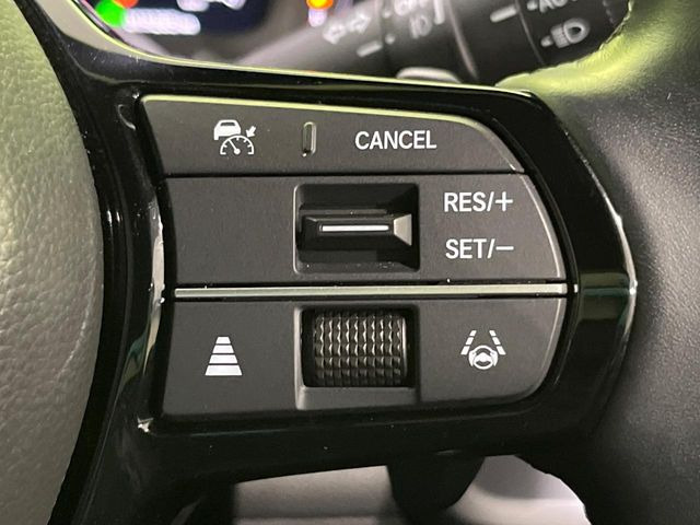 �y�A�_�v�e�B�u�N���[�Y�R���g���[���z�������H�ł̒��������s���y��!!�����ő��x��ۂN���[�Y�R���g���[�����A�Փˌy���V�X�e���ƘA�g���A�O���̎ԗ������m���ĎԊԂ�ۂ悤�ɑ��x���߂��Ă���܂�!!