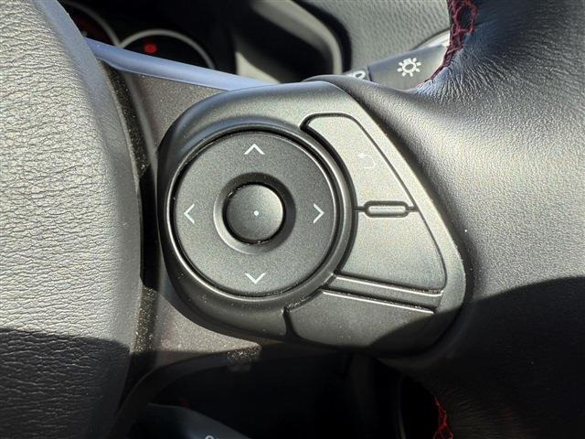 ���Ǝҗl�ւ̔̔��͂��f�肳���Ă��������܂��B �Ԍ������ԗ��̏ꍇ�́A�Ԍ����擾�������x�������z�ŕ\�����Ă���܂��B