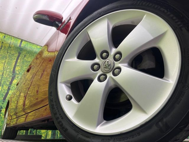 �y����17�C���`�A���~�z�C�[���z�O�ςɃ}�b�`���������A���~�z�C�[���𑕒����Ă���܂��B�e��ЊO�A���~�z�C�[����A�X�^�b�h���X�^�C�����戵�����Ă���܂��B���񂲑��k����������