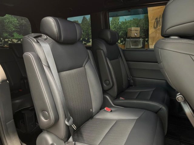 ���ڒ����̓E�H�[�N�X���[�ƂȂ��Ă���܂��B���ڂƎO��ڂ̈ړ�����~�肪�Ƃ��Ă��y�ɂȂ�̂ŁA���~��̍ۂ��X�g���X�������邱�Ƃ͂���܂����