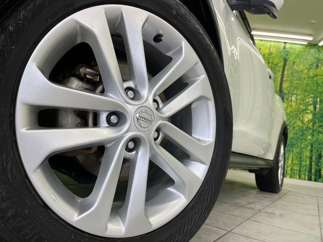 �y����17�C���`�A���~�z�C�[���z�O�ςɃ}�b�`���������A���~�z�C�[���𑕒����Ă���܂��B�e��ЊO�A���~�z�C�[����A�X�^�b�h���X�^�C�����戵�����Ă���܂��B���񂲑��k����������