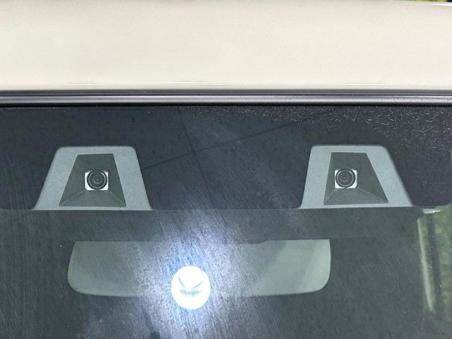 �y�X�Y�L �Z�[�t�e�B�T�|�[�g�z���s���ɑO���̎ԗ�����F�����A�Փ˂������Ȏ��͌x��ƃu���[�L�ŏՓˉ���Ɣ�Q�y�����A�V�X�g�B�����S�Ƀh���C�u�����y���݂��������܂��B