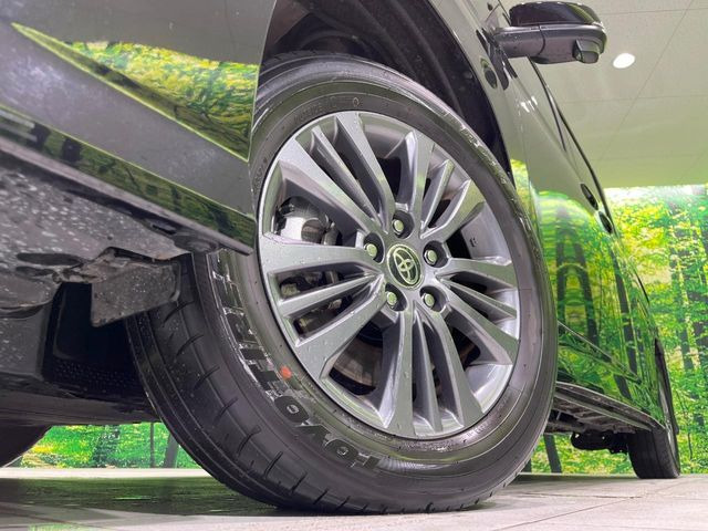 �y����16�C���`�A���~�z�C�[���z�O�ςɃ}�b�`���������A���~�z�C�[���𑕒����Ă���܂��B�e��ЊO�A���~�z�C�[����A�X�^�b�h���X�^�C�����戵�����Ă���܂��B���񂲑��k����������