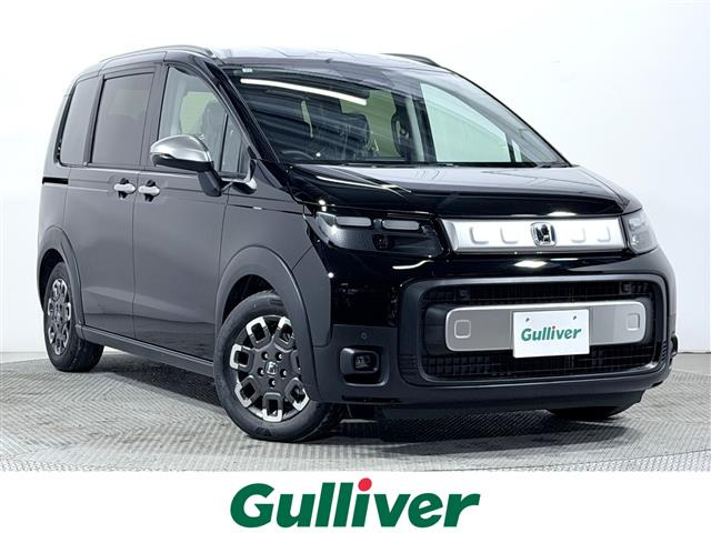 フリード1.5 e:HEV クロスター