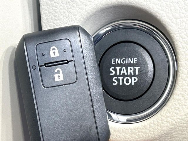 �y�L�[���X�X�^�[�g�V�X�e���z�J�o����|�P�b�g�ɓ��ꂽ�܂܂ł��h�A�̎{���E�������\�ȃX�}�[�g�L�[�𑕔��B�G���W���̃I���E�I�t�����J�M�����o���K�v����������Ƃ��Ă��֗��ł���