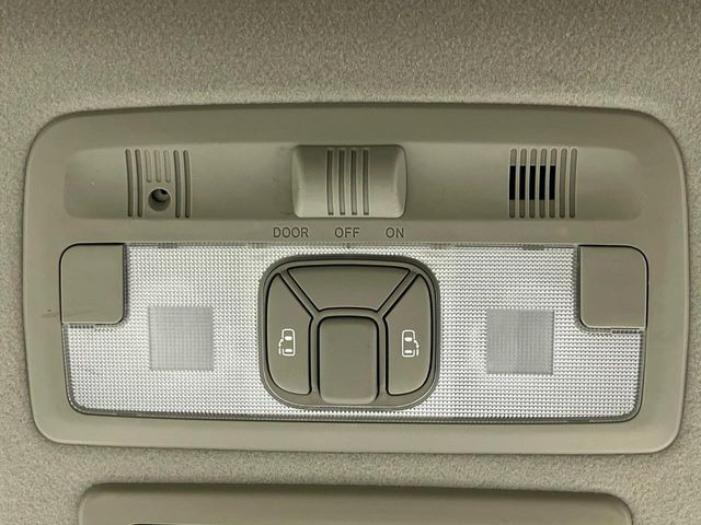 �y�����p���[�X���C�h�h�A�z�X�}�[�g�L�[��^�]�Ȃ̃X�C�b�`�Ō�ȗ����X���C�h�h�A�̊J���\���d��������͂����ăh�A���J����K�v�������A�����Ȃ��q�l�ł��ȒP�ɊJ���߂ł����K�ł���