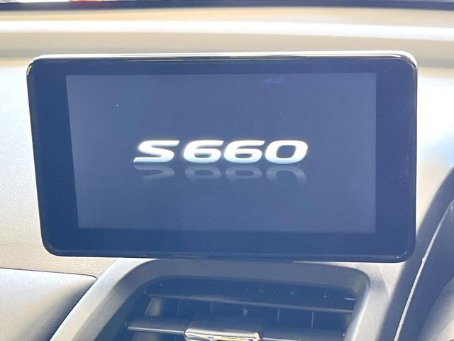 �y�Z���^�[�f�B�X�v���C�z���F���������f�B�X�v���C�t���I�[�f�B�I�𑕔������쐫���ǍD�Œ����I�ȃ\�[�X�I�����\�ł��B�o�b�N�J������ڑ�����Ό�ގ��̃J�����摜���`�F�b�N�ł��֗�!