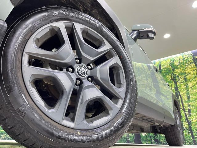 �y����19�C���`�A���~�z�C�[���z�O�ςɃ}�b�`���������A���~�z�C�[���𑕒����Ă���܂��B�e��ЊO�A���~�z�C�[����A�X�^�b�h���X�^�C�����戵�����Ă���܂��B���񂲑��k����������