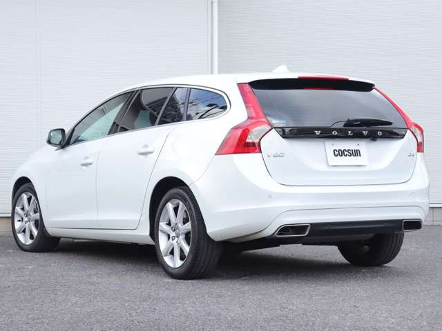 �V�i�����o�b�e���[�̓h�C�c��VARTA(�o���^)���g�p���܂��B���B�Ԃ̏����i�ɍ̗p����鍂�i���o�b�e���[�ł��B