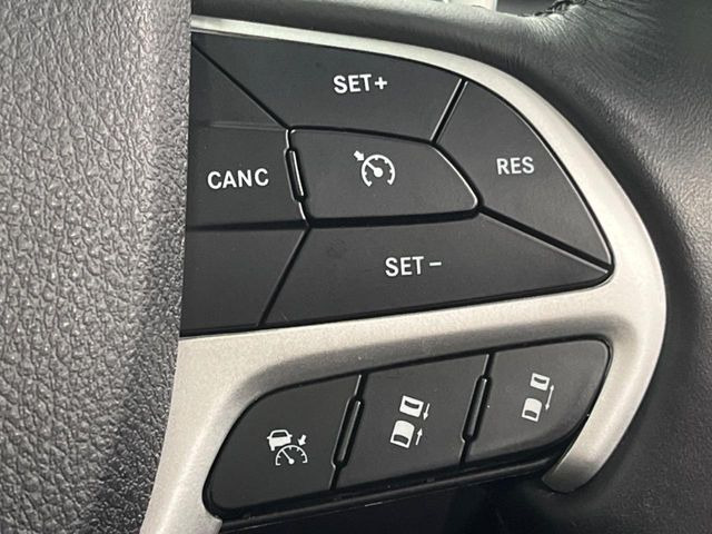 �����[�_�[�N���[�Y�R���g���[��:�O�̎ԂƂ̎Ԋԋ��������ɂƂ�A��葬�x�Ŏ������s���Ă���鎟����̃N���[�Y�R���g���[��!��ɍ������H�⎩���Ԑ�p���H�Ŏg�p����֗��ȋ@�\�ł�!