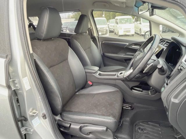 �^�]�ȃV�[�g���͎g�p�������Ȃ��A�ǍD�ȏ�ԂƂȂ��Ă��܂��B���J�Ɏg���Ă������Ƃ��悭�킩��܂��ˁB