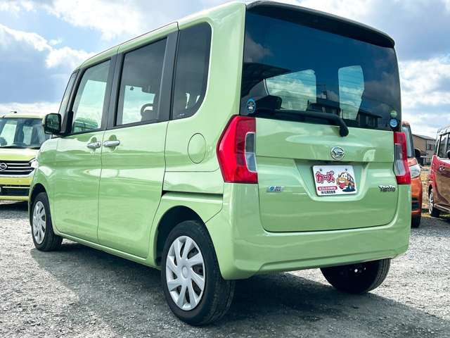 ���X�ł͌y�����Ԃ��畁�ʎԂ܂ŕ��L���I�[�����[�J�[�̎Ԏ�E�F�E�O���[�h��L�x�ɑ����Ă���܂��B