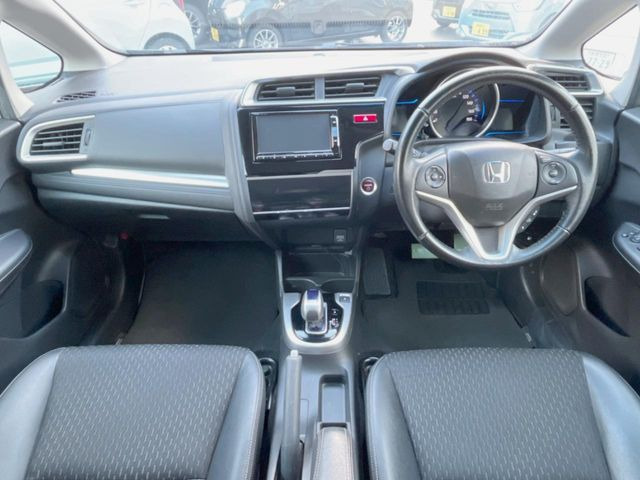 �O���[�v���݌ɐ���30,000��!!�S���̌n��X���烁�[�J�[�E�Ԏ��킸���Љ�o����̂ŁA���Ȃ��Ƀs�b�^���̂��Ԃ�������͂��ł���܂��͂��₢���킹��������