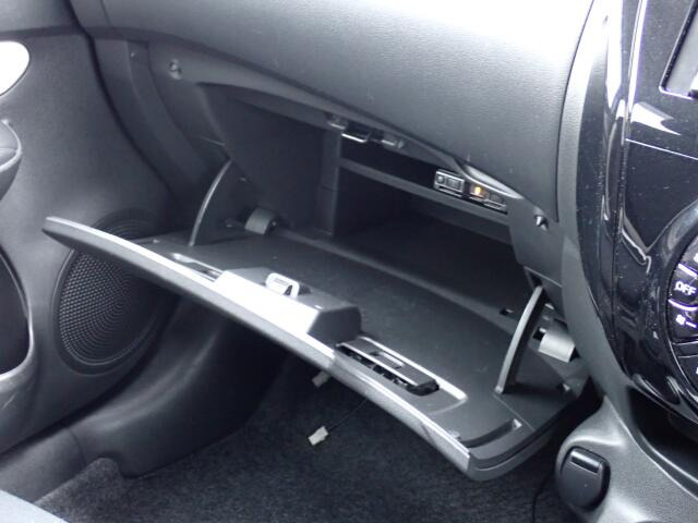 ���[�����Ղ�O���[�u�{�b�N�X�B