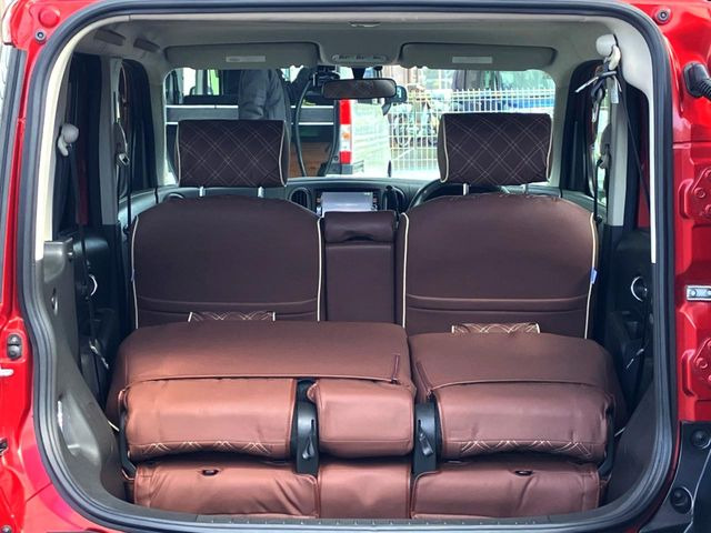 �����A�V�[�g��|���Ƃ���ȂɍL�X�Ƃ������Q�b�W���[���ɑ��ς����傫�ȉו��̂������������S�ł��ˁ�