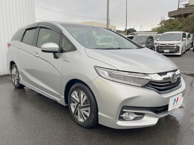 �������x�̃K���X�疌�ŝ����͂������A�㎿�ȃc���E����������B���O����_���J�����؂Ȉ��Ԃ�ی삵�A�F�����E�򉻂�h�~�B�u�e�X�v���b�V���R�[�g�v�A�u�e�v���~�b�T�R�[�g�v���炨�I�т��������܂��B