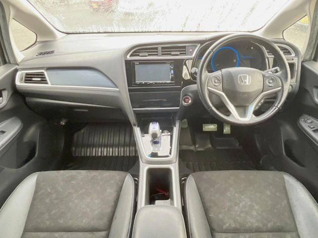 �O���[�v���݌ɐ���30,000��!!�S���̌n��X���烁�[�J�[�E�Ԏ��킸���Љ�o����̂ŁA���Ȃ��Ƀs�b�^���̂��Ԃ�������͂��ł���܂��͂��₢���킹��������