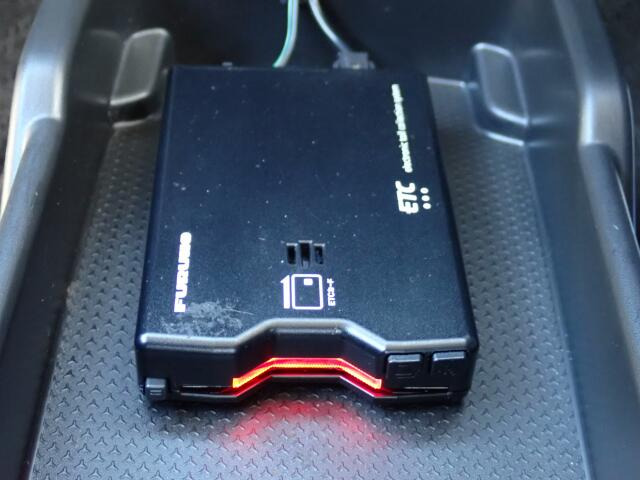 ETC���������Ă��܂��B�m���X�g�b�v�ŗ�������ʉ߂ł��܂��B���ꂵ�������ł���ˁB