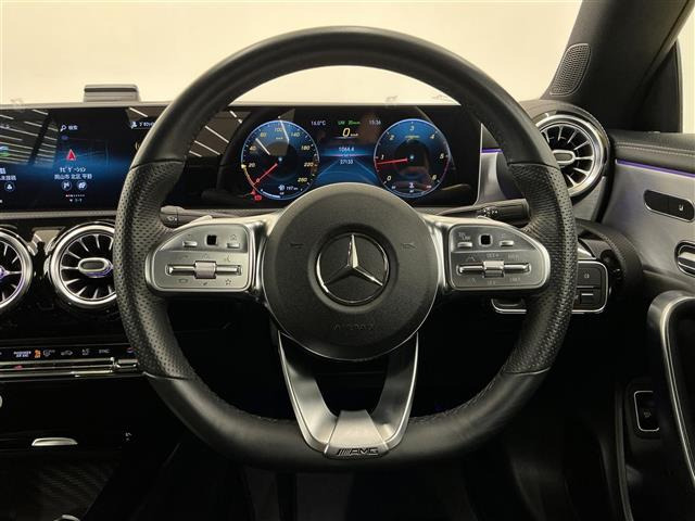 CLAクラスCLA200d AMGライン