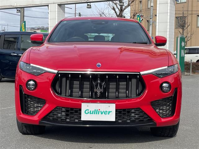 レヴァンテF トリブート 4WD