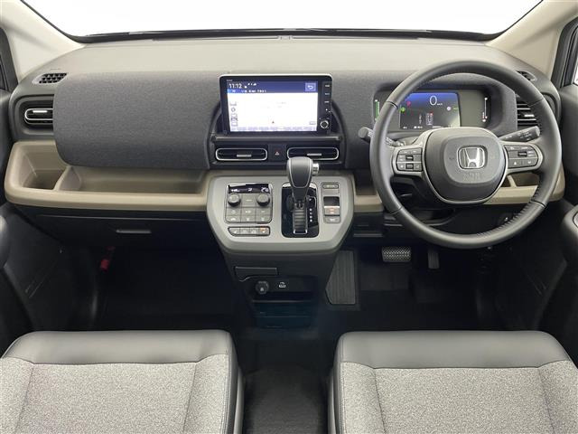 フリード1.5 e:HEV エアー EX