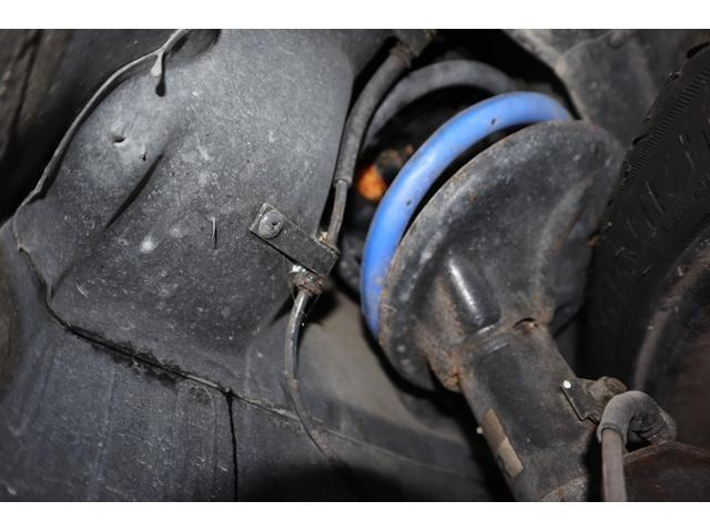 ���X�ł͐����ɁA�O�������H��ɓ_���E�������o���Ă��܂��B�n��ōł��M���ł���d�����ł��鏊�ł�!�X�Ɍ����Ȃ鑖�s�e�X�g!���S�E���S���e�[�}�ɔ[�Ԃ�����܂ŋC�����悭���^�т��܂�!���X�ɂ��C����������