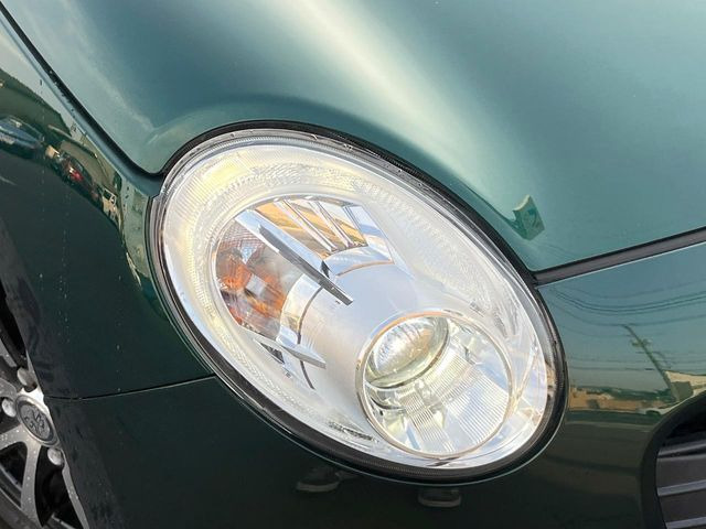 �yLED�w�b�h���C�g�z���V����ԑ��s�����ǍD�Ȏ��E���m�ۂ����S���ĉ^�]�ł��鍂�P�xLED�w�b�h���C�g�𑕔�!�_�����x�������A����d�͂��}�����Ă��܂��B